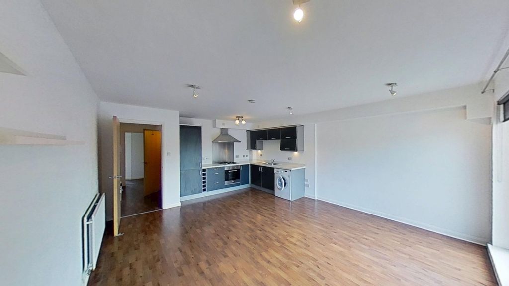 Property photo 2 of 15 Picture No. 02
