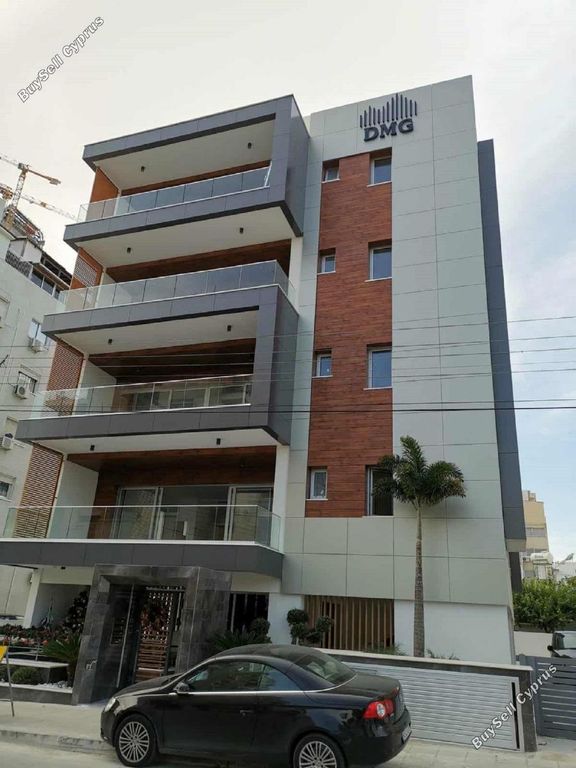 Property photo 3 of 24