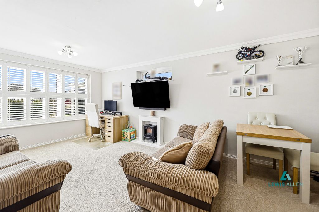 Property photo 2 of 14 3__71A2997