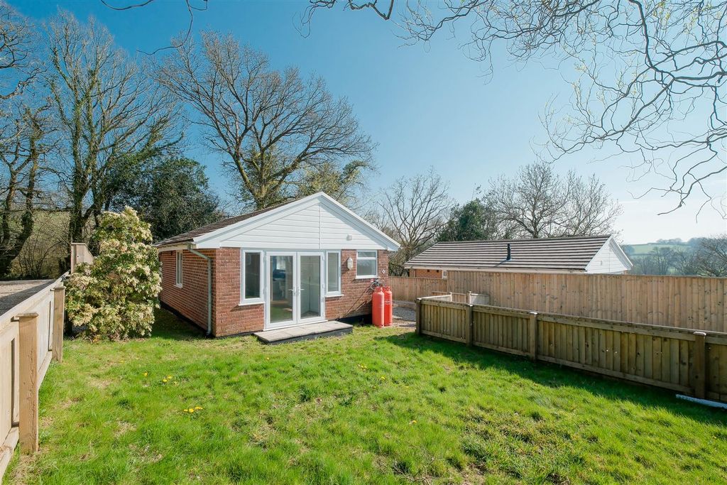 Property photo 1 of 40 Parry_Buttermill Cottages-5.Jpg