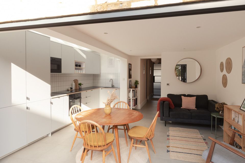 Property photo 2 of 23