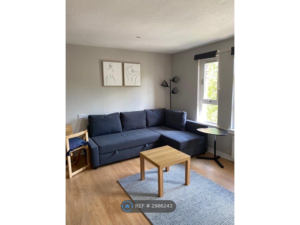 Property photo 3 of 5