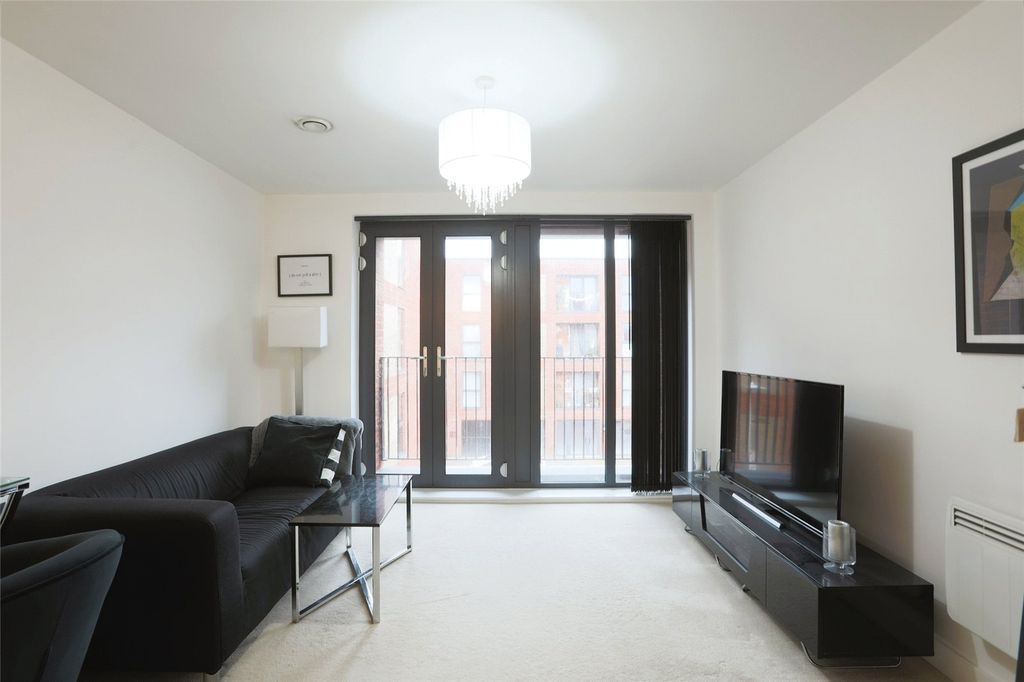 Property photo 3 of 7