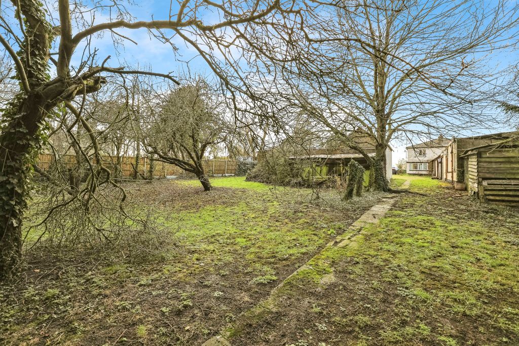 Property photo 3 of 18