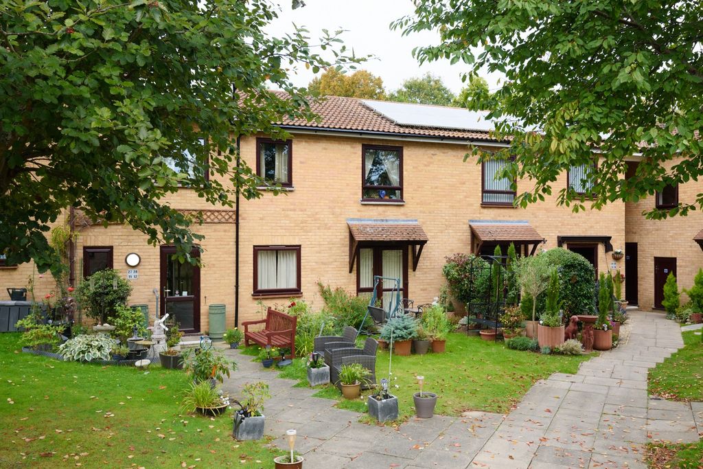 Property photo 1 of 13 4490531