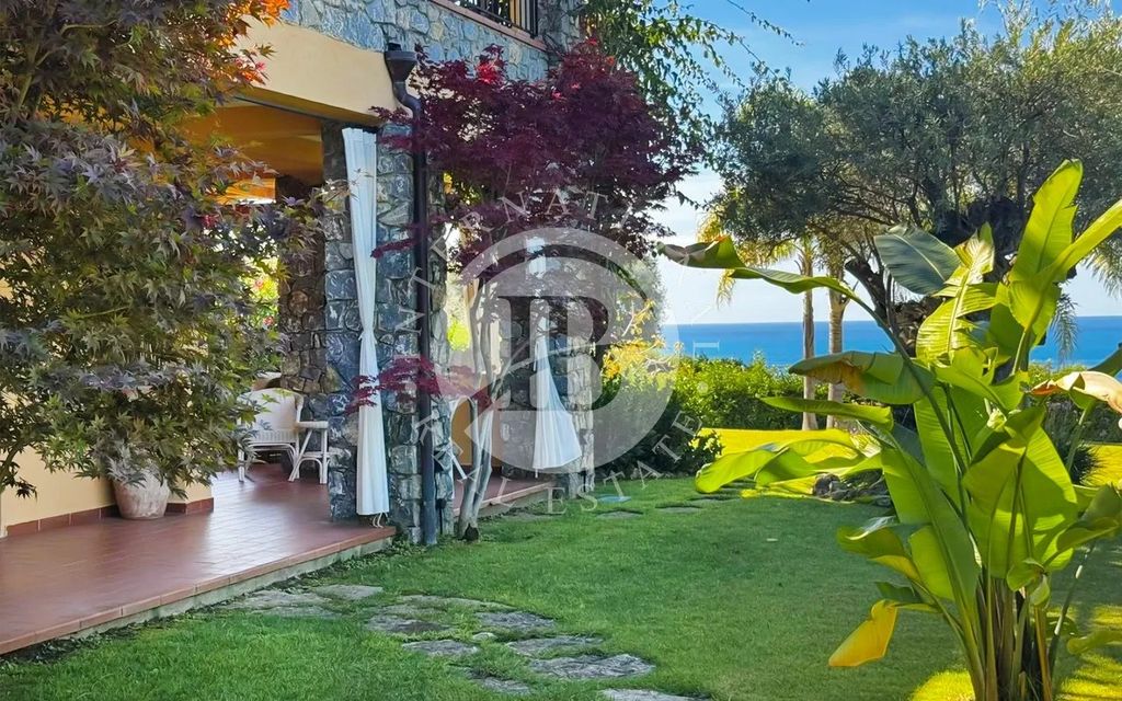 Property photo 3 of 27