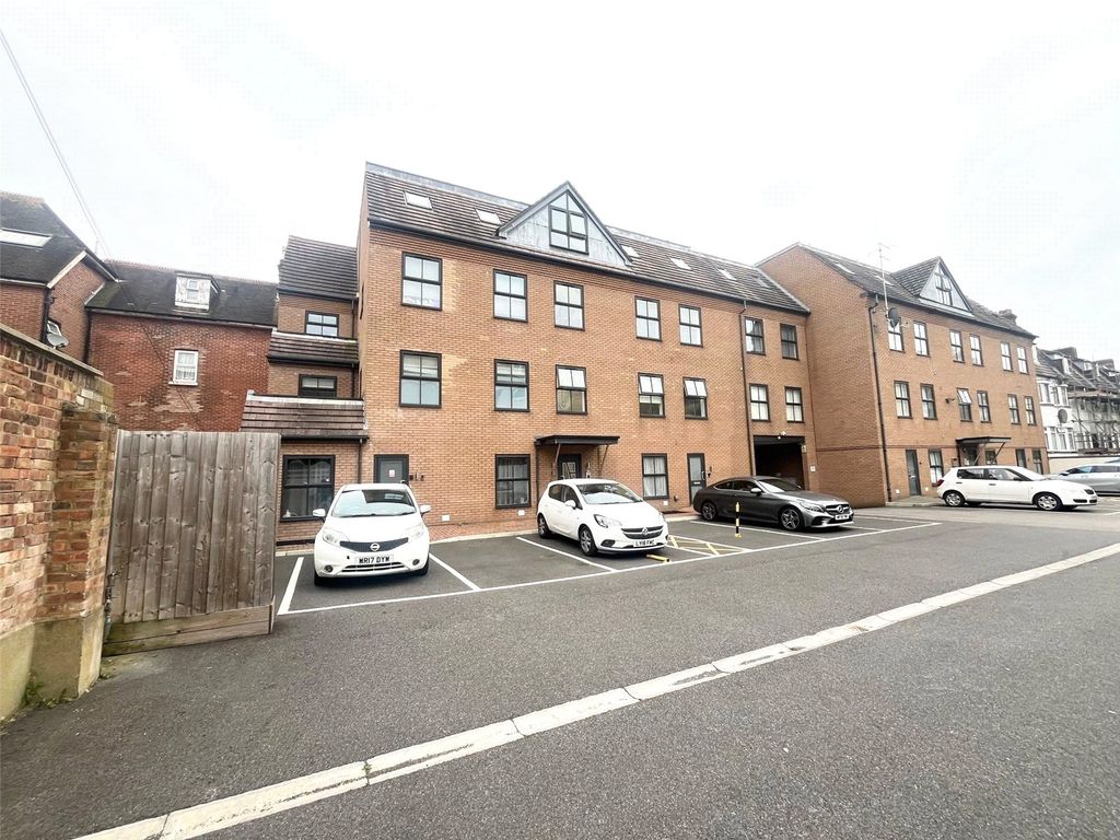 Property photo 2 of 6 Picture No. 02