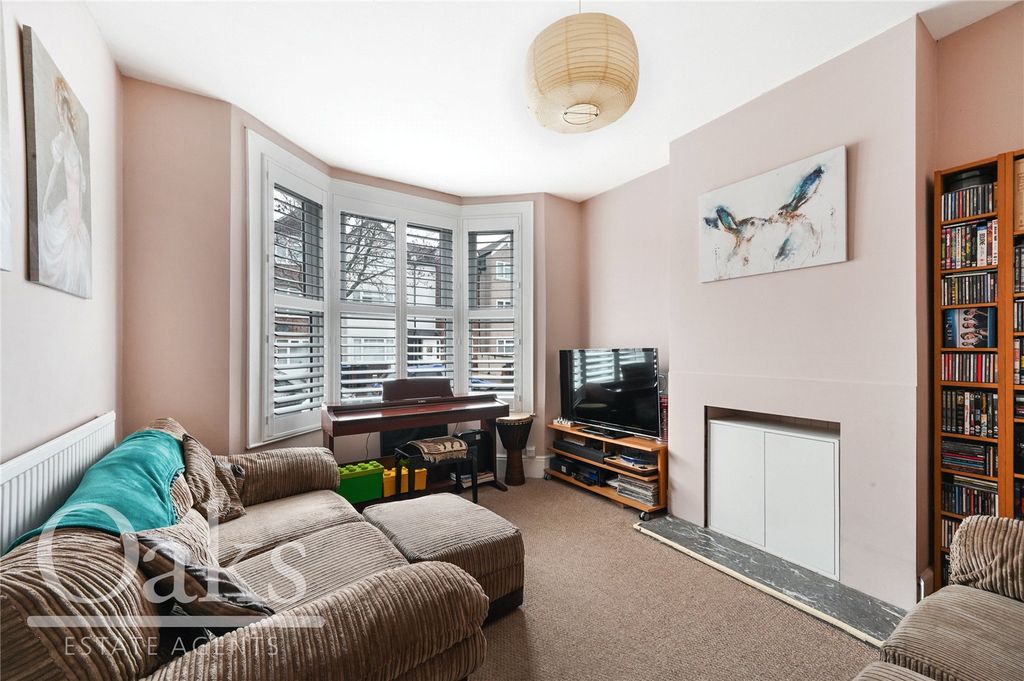 Property photo 2 of 12 Picture No. 06