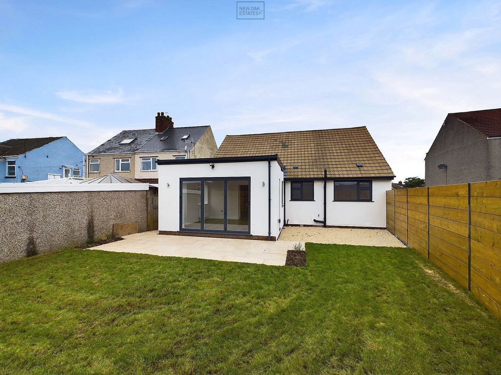 Property photo 3 of 27