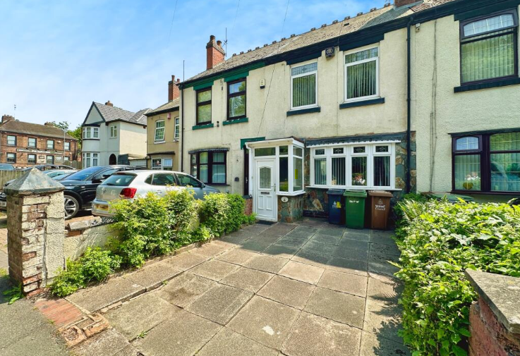 Property photo 1 of 10 Front