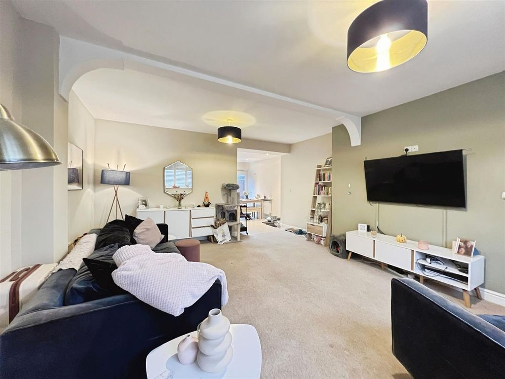 Property photo 2 of 13 7A38188F-Img_2407.Jpg