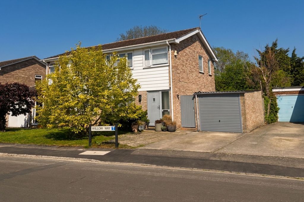 Property photo 1 of 16