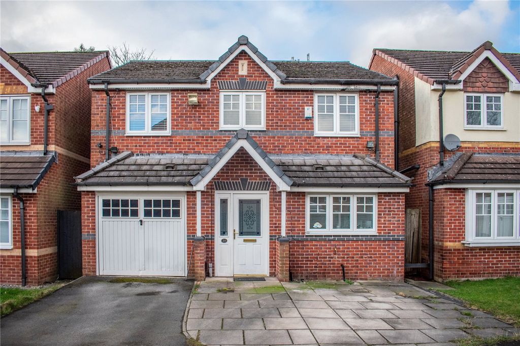 Property photo 1 of 18 External