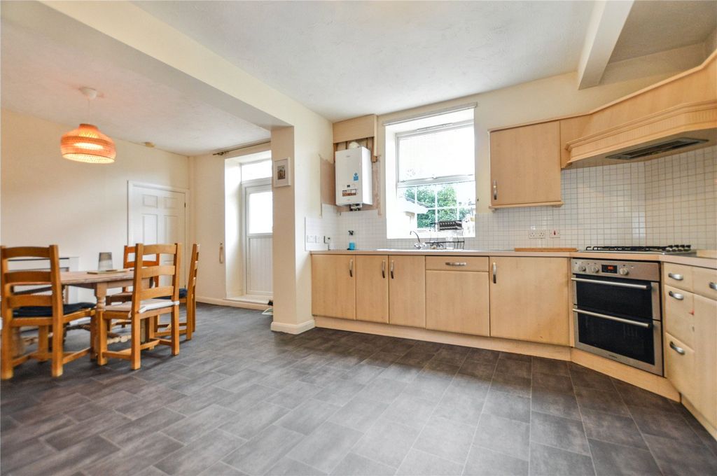 Property photo 3 of 28 Picture No. 07