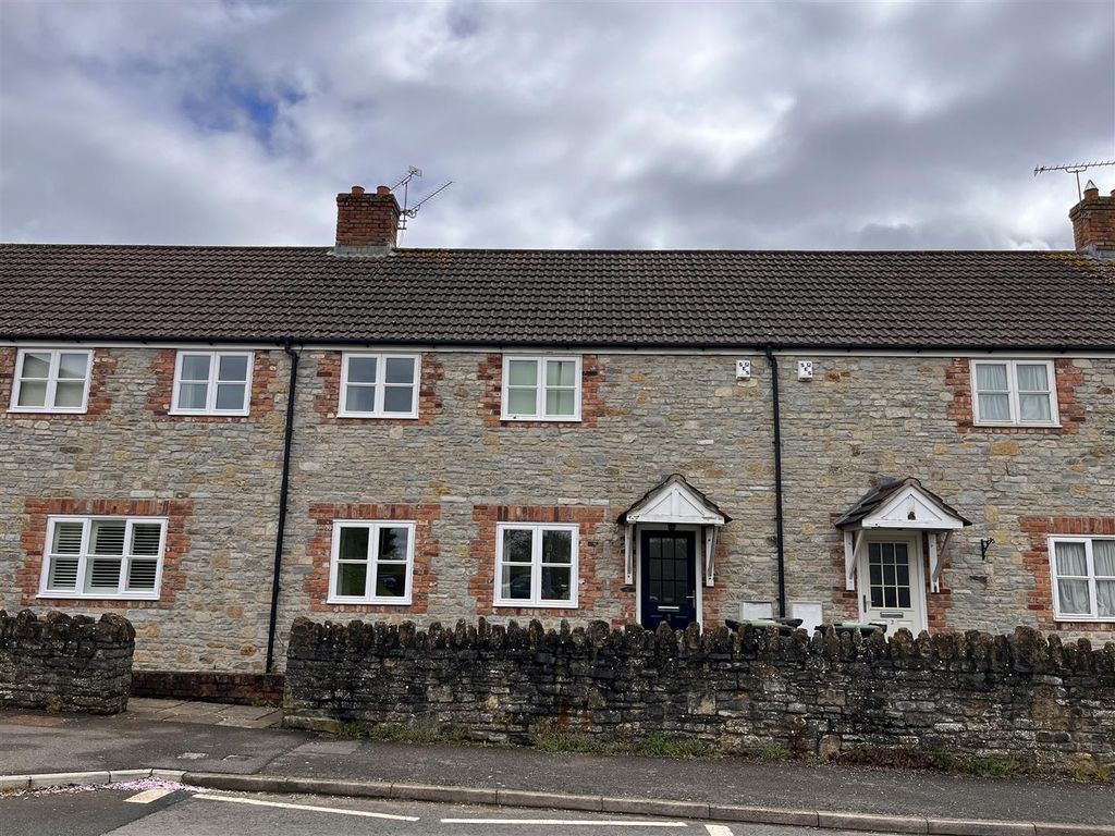 Property photo 2 of 15 Front