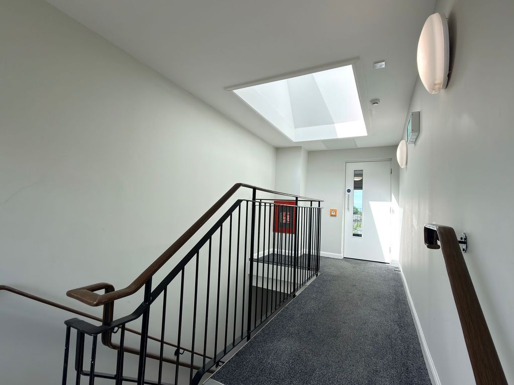 Property photo 3 of 20 Staircase