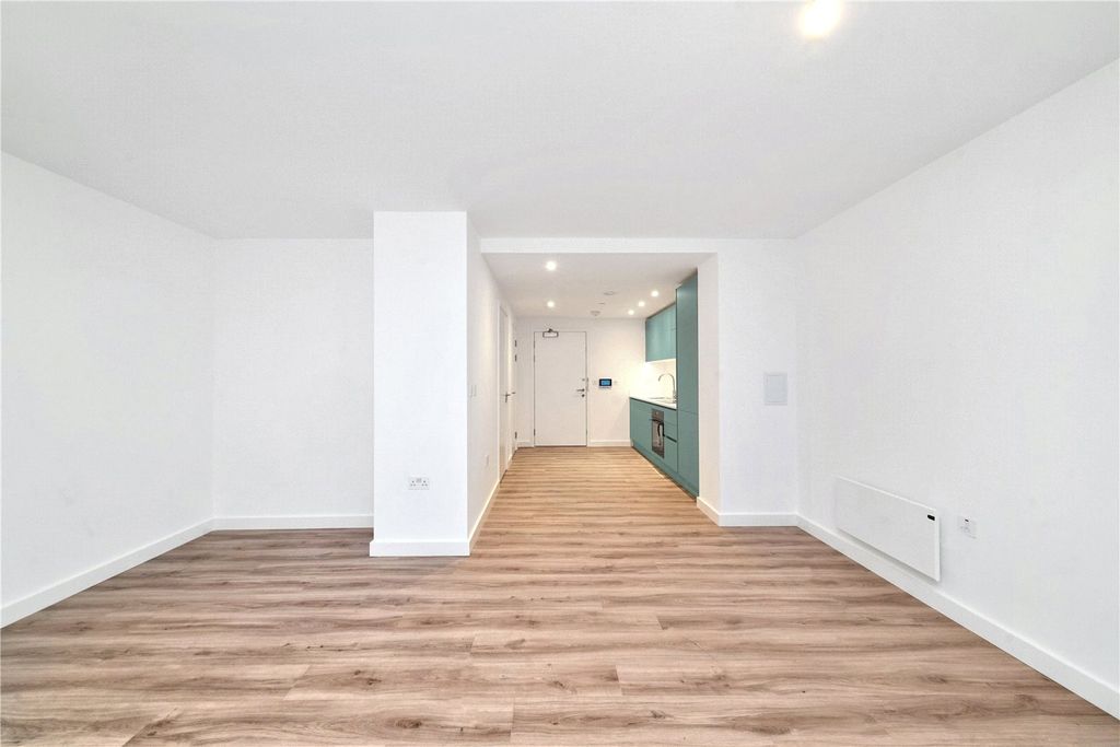 Property photo 2 of 10 Picture No. 07
