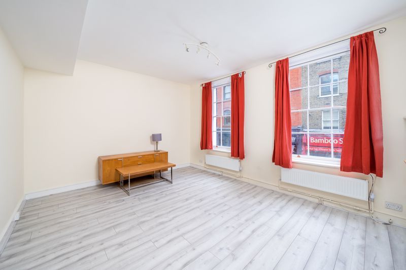 Property photo 3 of 12 Photo 3