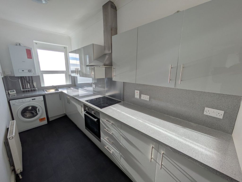 Property photo 2 of 9 Picture No. 03