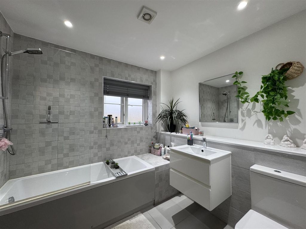 Property photo 3 of 14 Img_1736.Jpeg