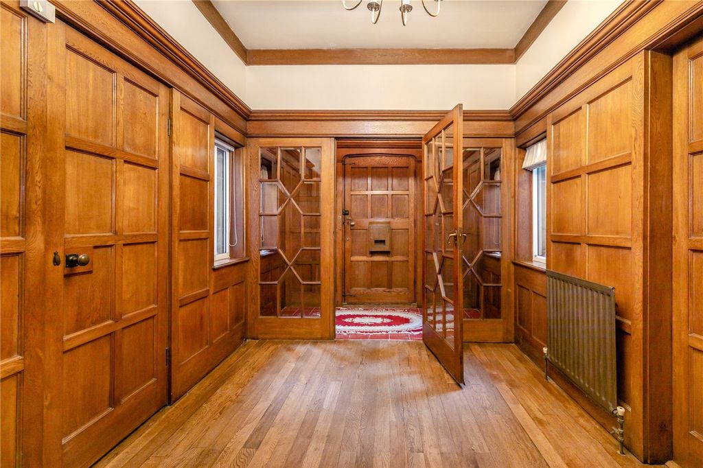 Property photo 2 of 24 Picture 2