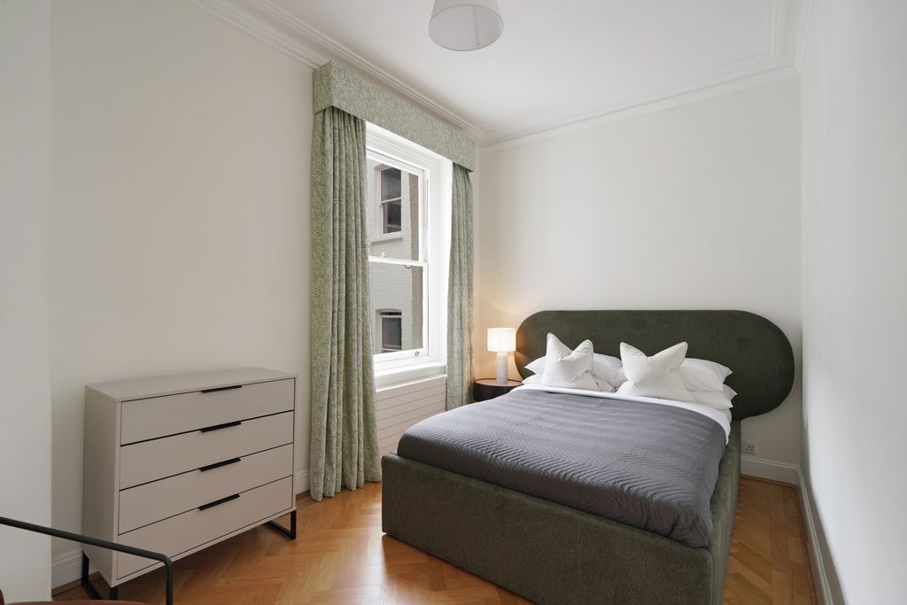 Property photo 2 of 10 Flat 10, Carlton Mansions - Qvin5Ur9Ggwfwx2Qjysw.Jpg