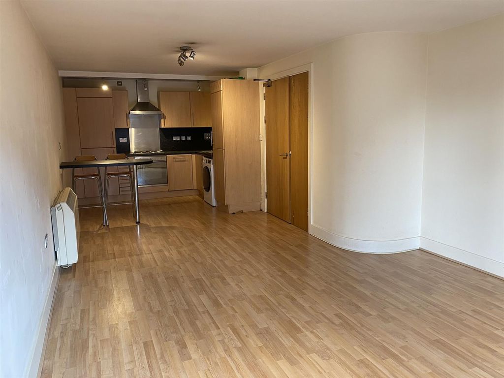 Property photo 3 of 14 Img_8867.Jpeg