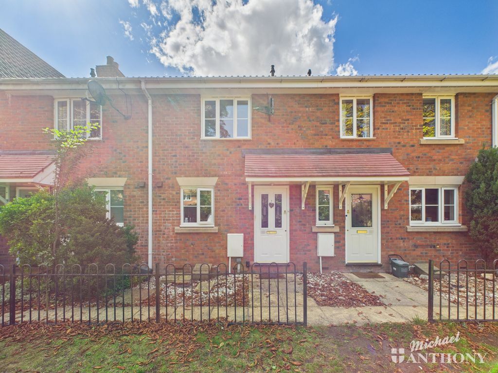 Property photo 1 of 17 Cam02773G0-Pr0353-Still025