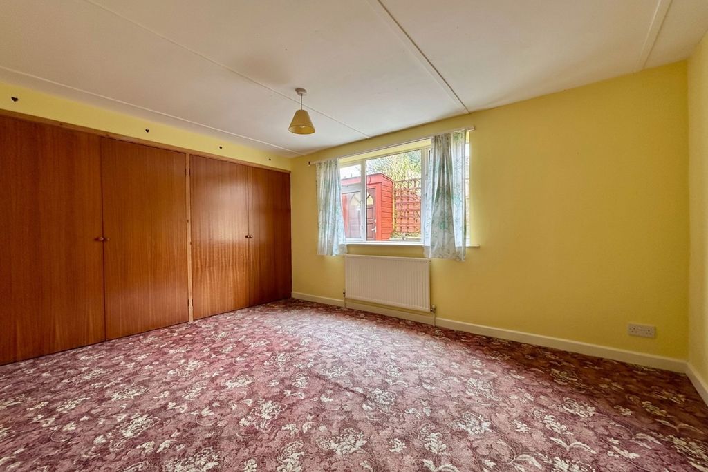 Additional image 8 of 2 bed detached bungalow for saleTruro Lane, Penryn TR10