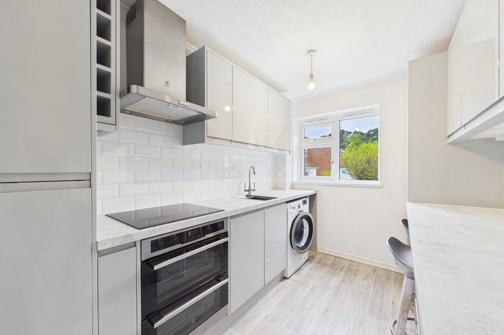 Property photo 1 of 8 Picture No. 01