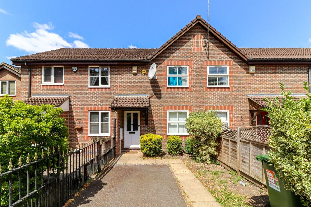 Property photo 1 of 16
