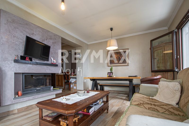 Property photo 3 of 50