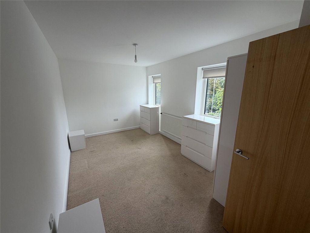 Property photo 3 of 7 Picture No. 02
