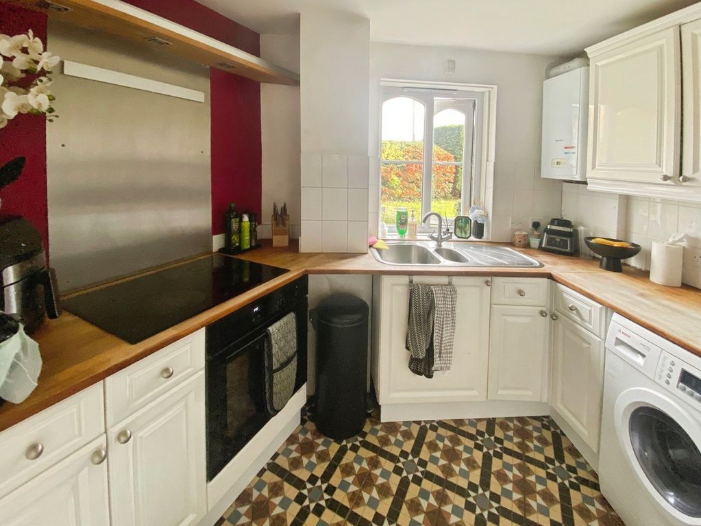 Property photo 3 of 14