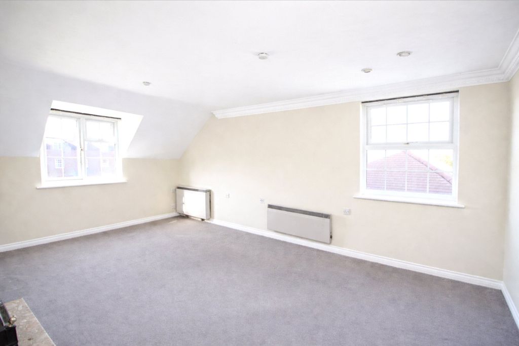 Property photo 3 of 12 Picture No. 26