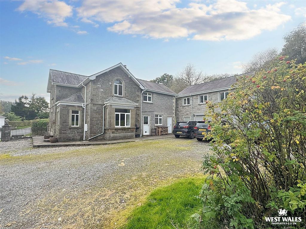 Property photo 3 of 25 Whatsapp Image 20251001 At 144538.Jpg