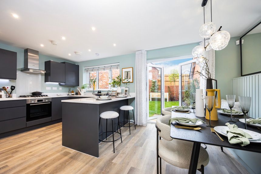 Property photo 1 of 9 The Spenser Ht 466 - Kitchen Dining