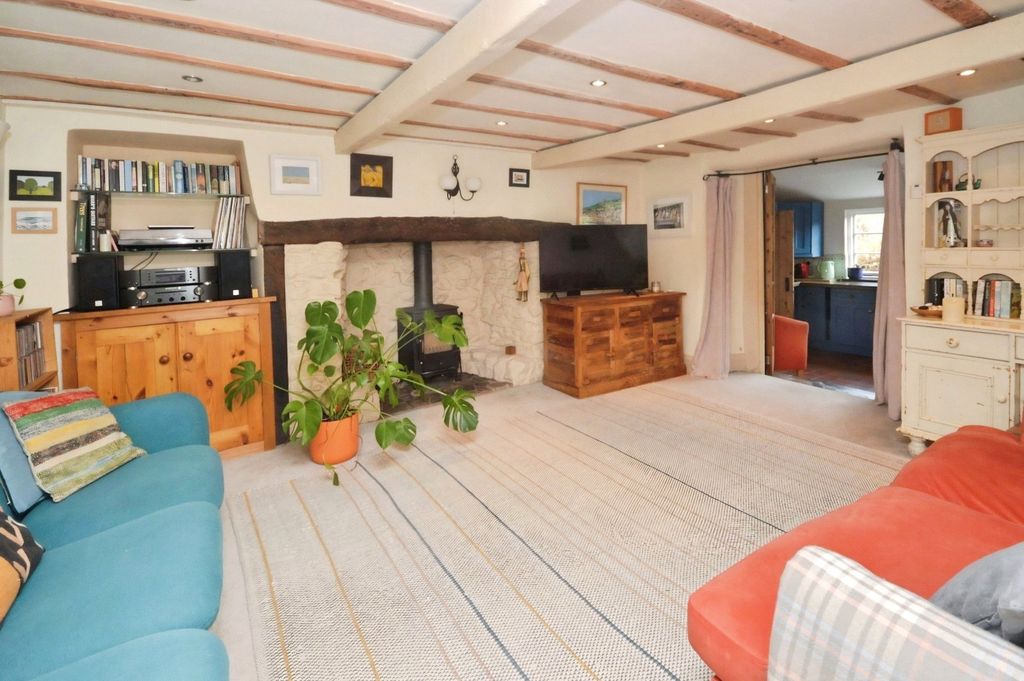 Property photo 3 of 25 Picture No. 70