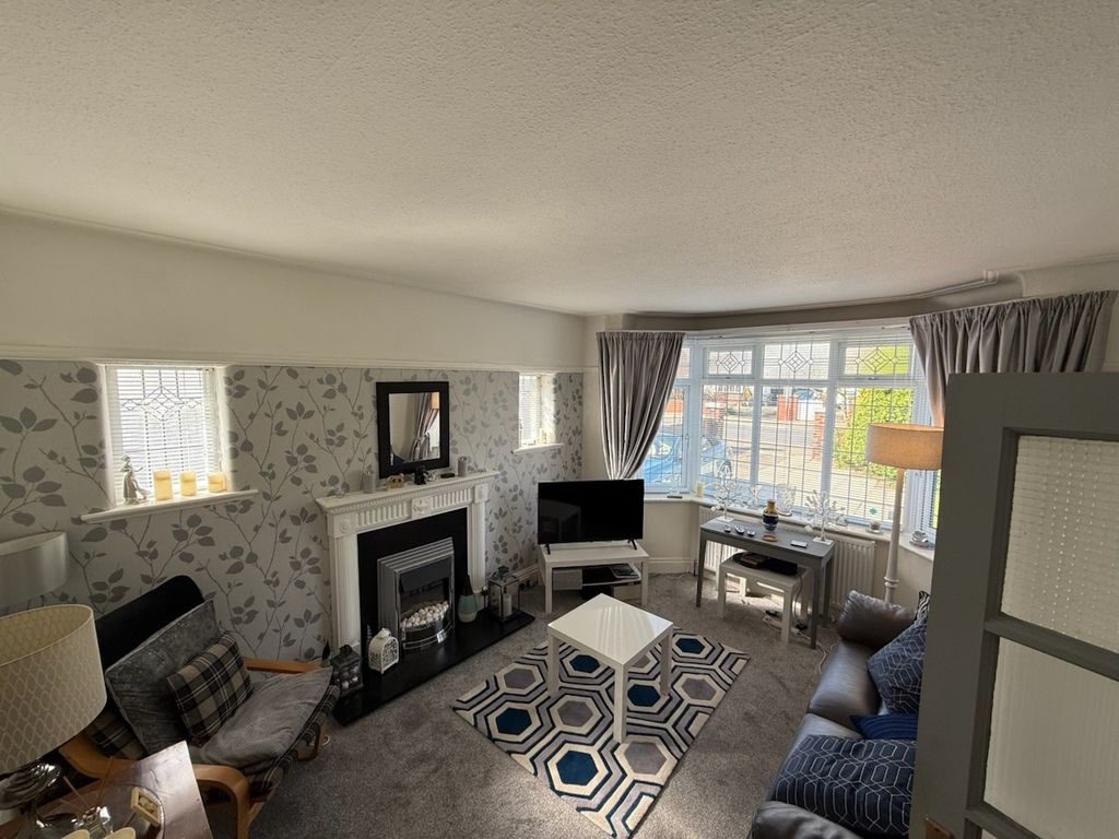 Property photo 3 of 30 4504153