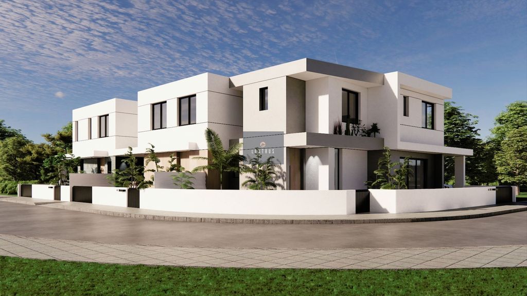 Property photo 1 of 21