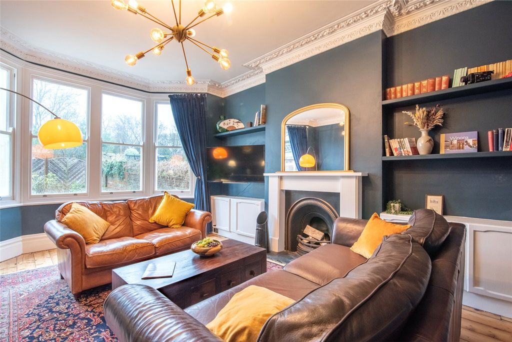 Property photo 2 of 15 Picture No. 10