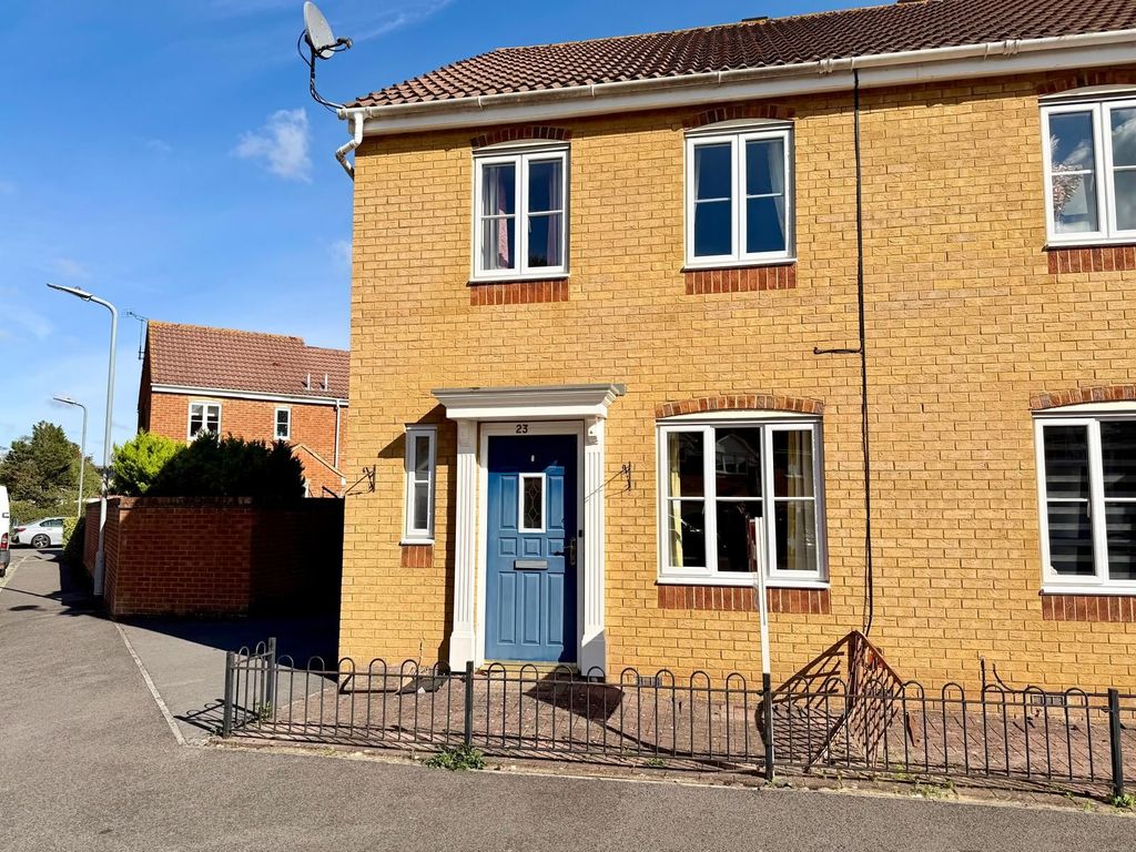 Property photo 1 of 26