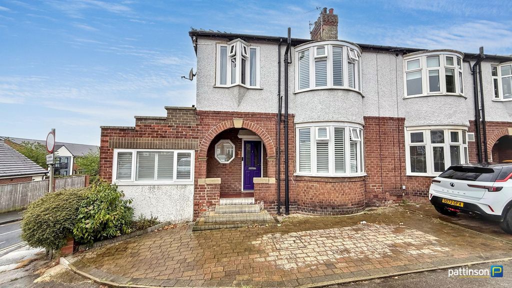 Property photo 1 of 22