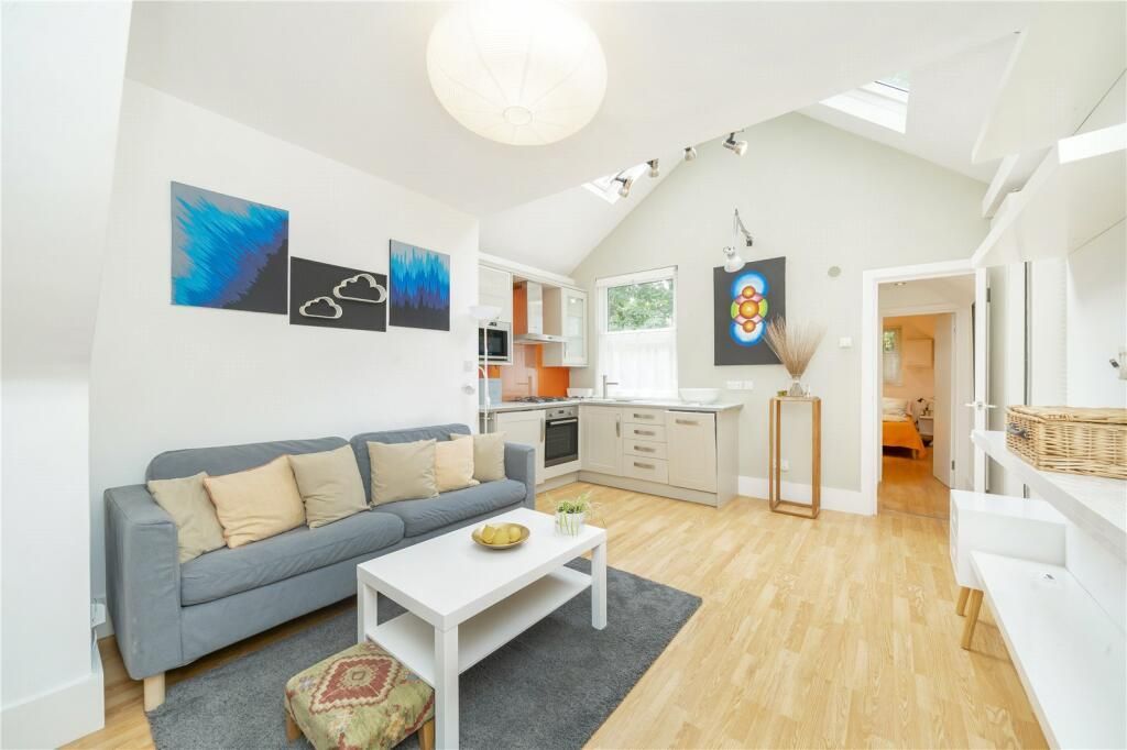 Property photo 1 of 6