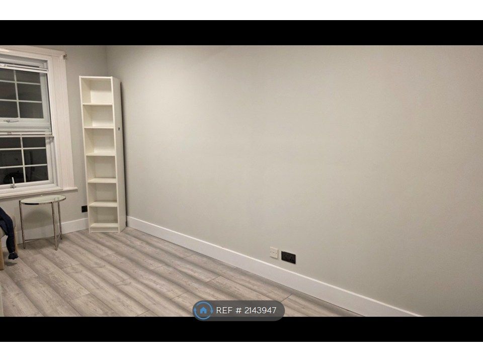 Property photo 3 of 3