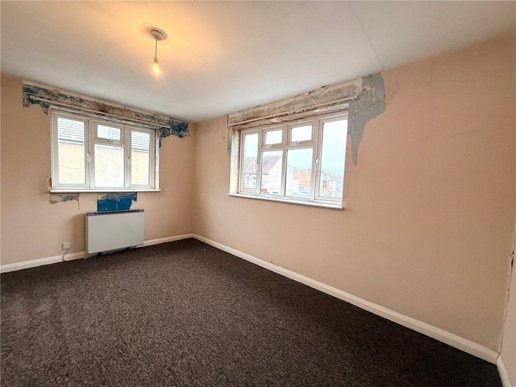 Property photo 1 of 17 Picture No. 08