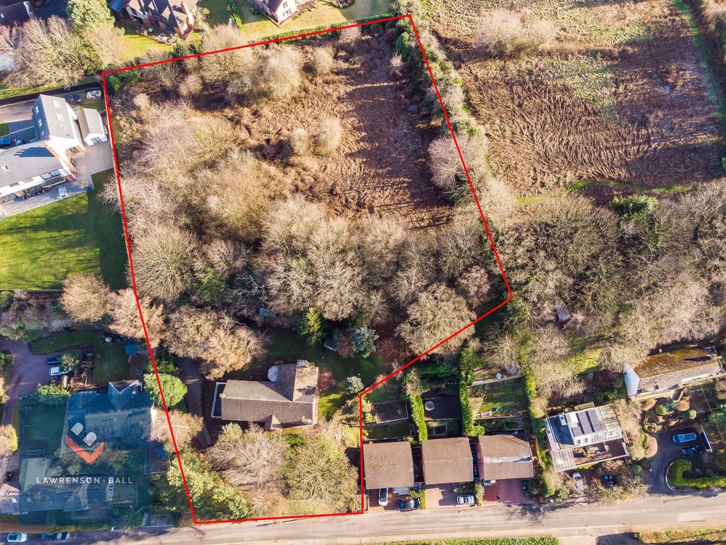 Property photo 2 of 35 The Plot