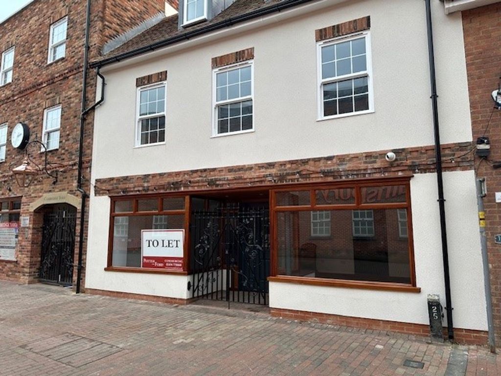 Property photo 1 of 3