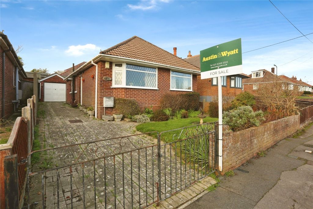 Property photo 1 of 21 Picture No. 17