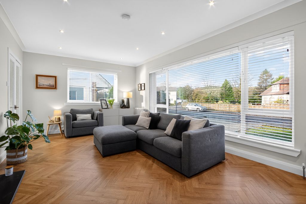 Property photo 3 of 23